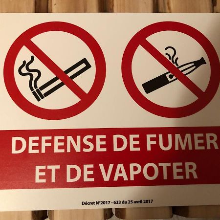 Apartamento Au P'Tit Nid Douillet Guînes Exterior foto
